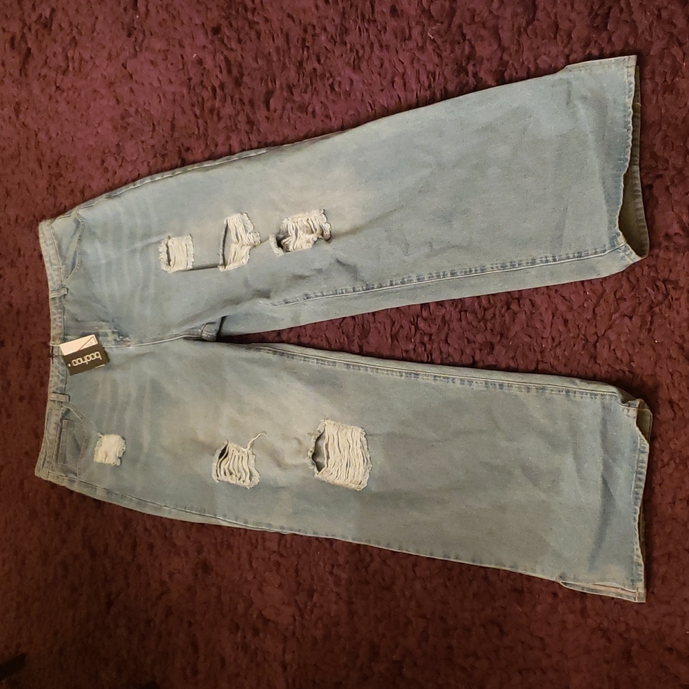 Boohoo Plus High Waist Distressed Split Hem Jean Size 22